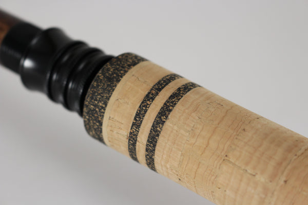Spey grip set for down-locking seat