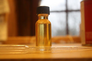 1/2 oz. Man O' War Spar Varnish - Proof Fly Fishing
