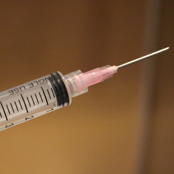 Repair syringe (needle tip)